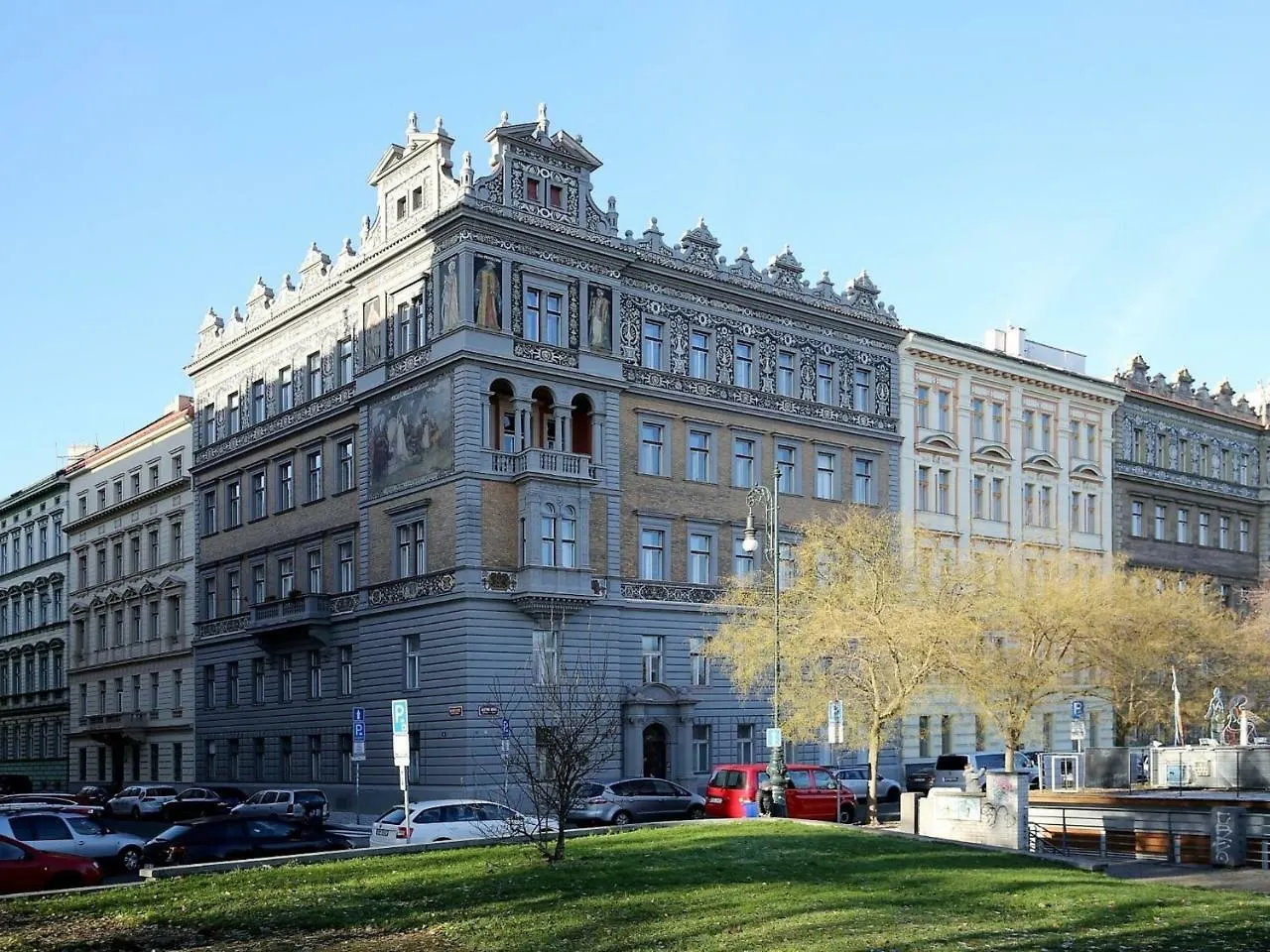 Unique Apartment In Praha Near River Vltava 0*,