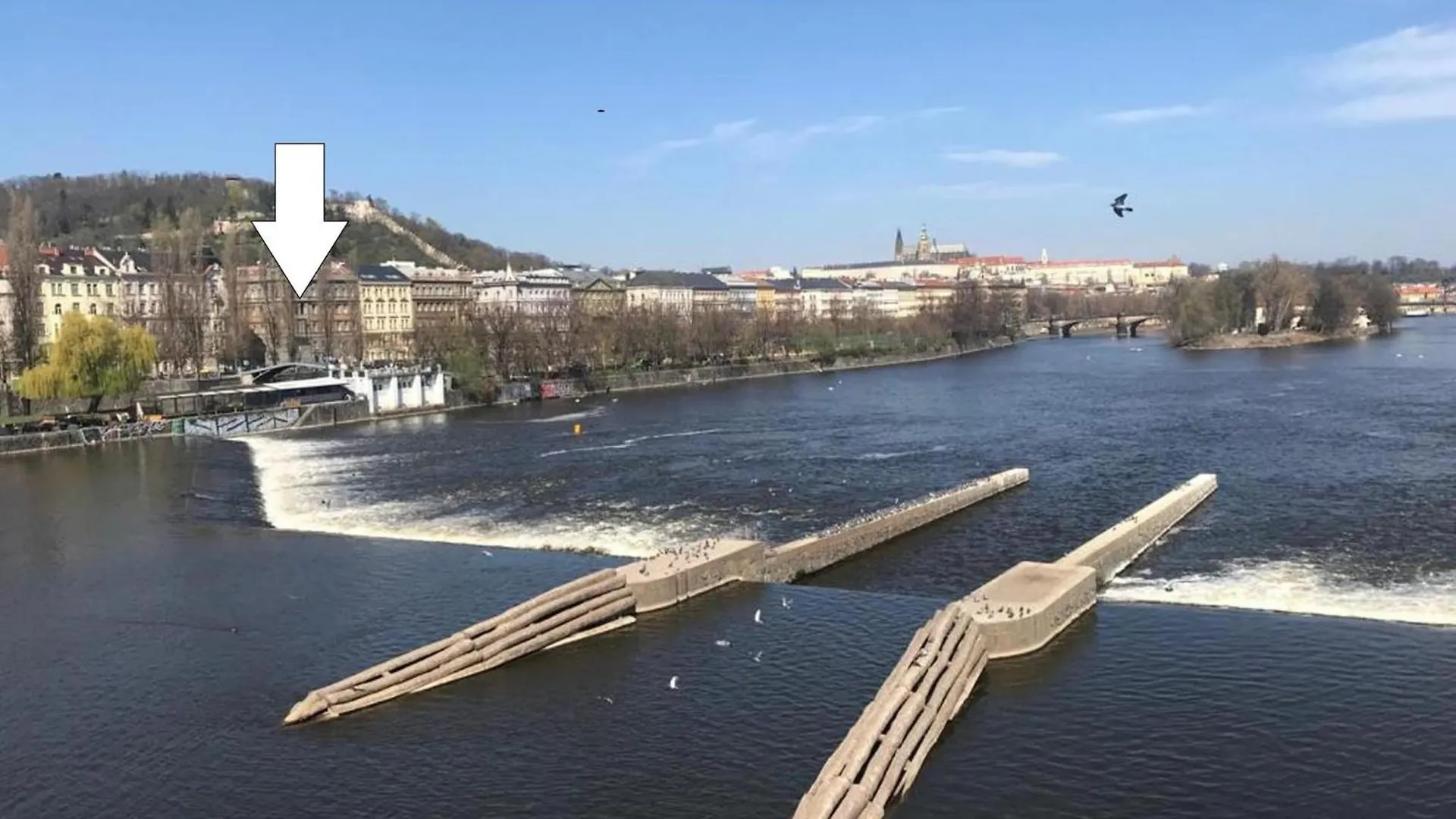 Unique Apartment In Praha Near River Vltava